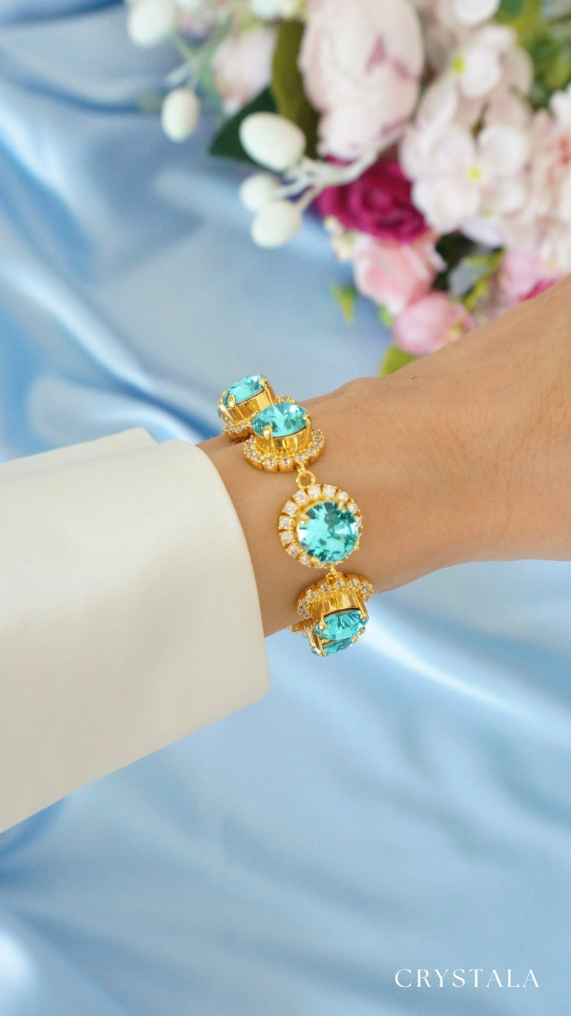18k Gold Bluebell Bracelet