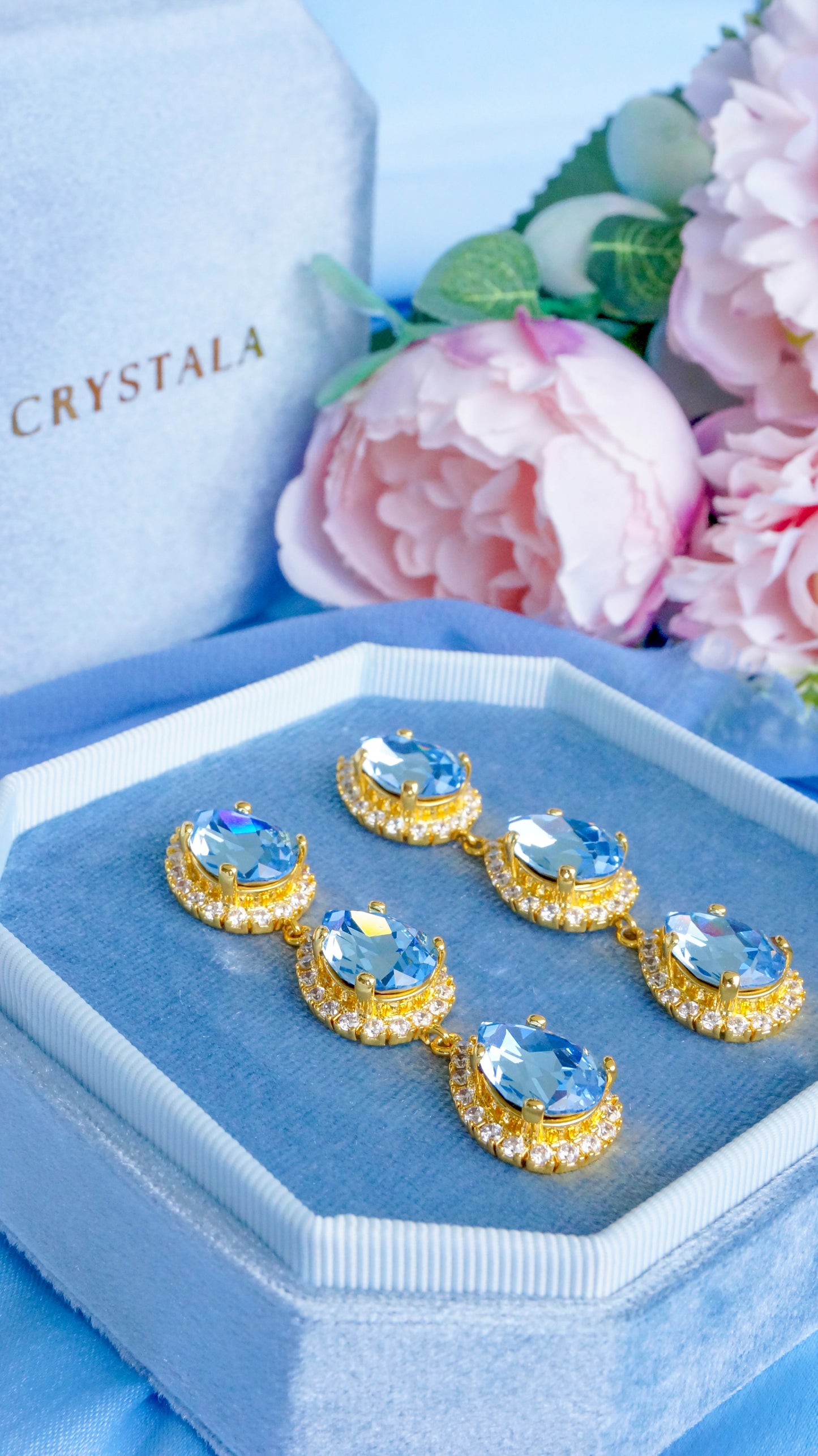 18k Gold Diana Earrings