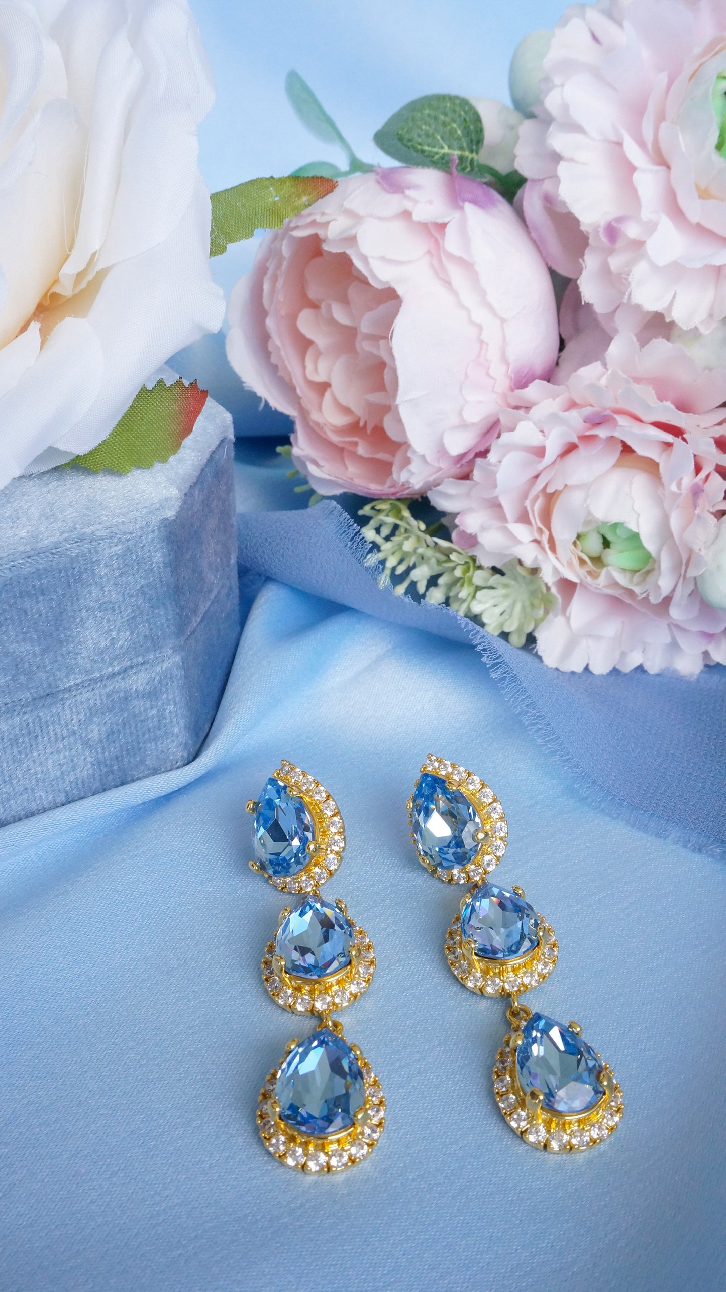 18k Gold Diana Earrings