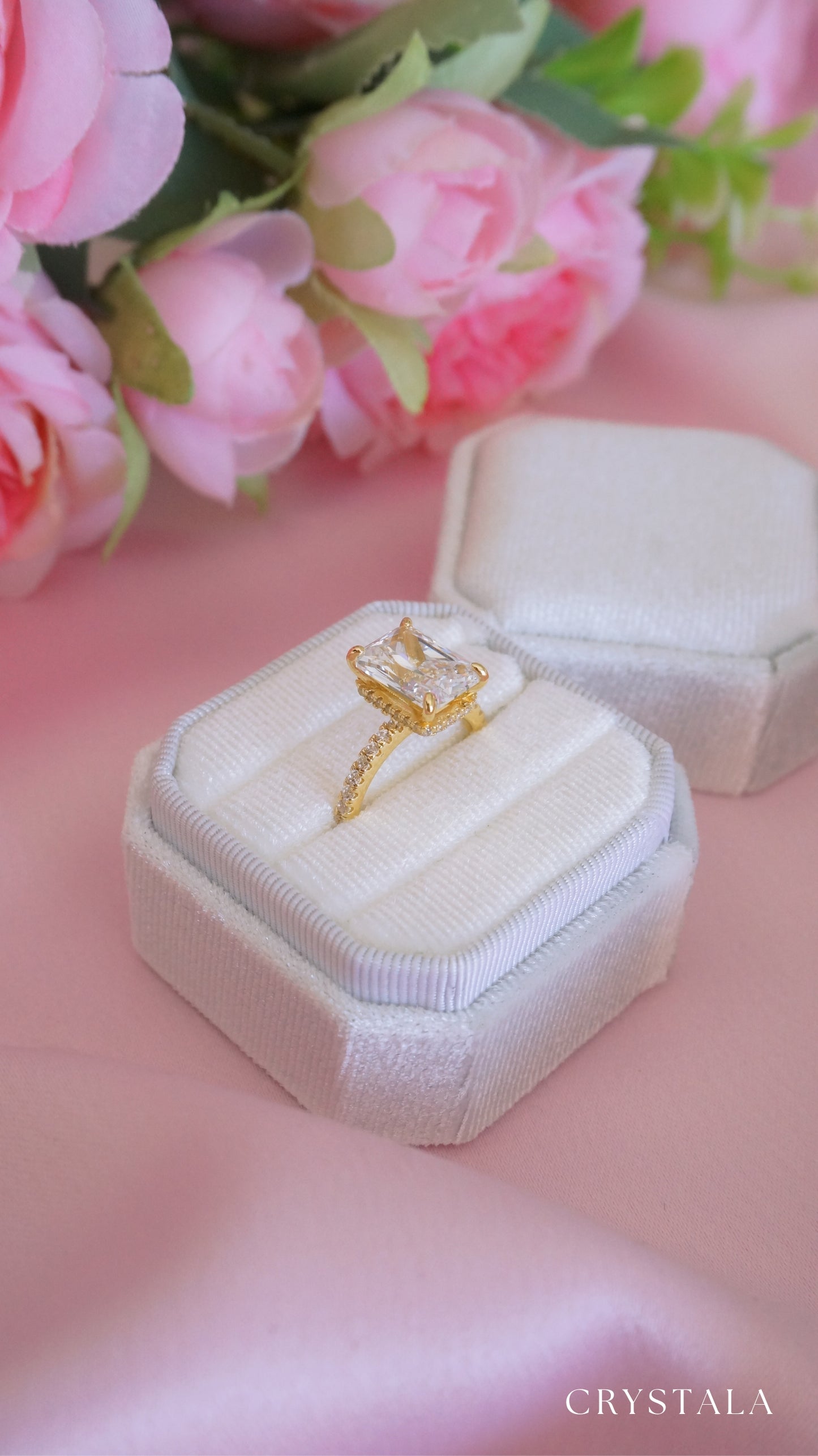 The Isabella Ring