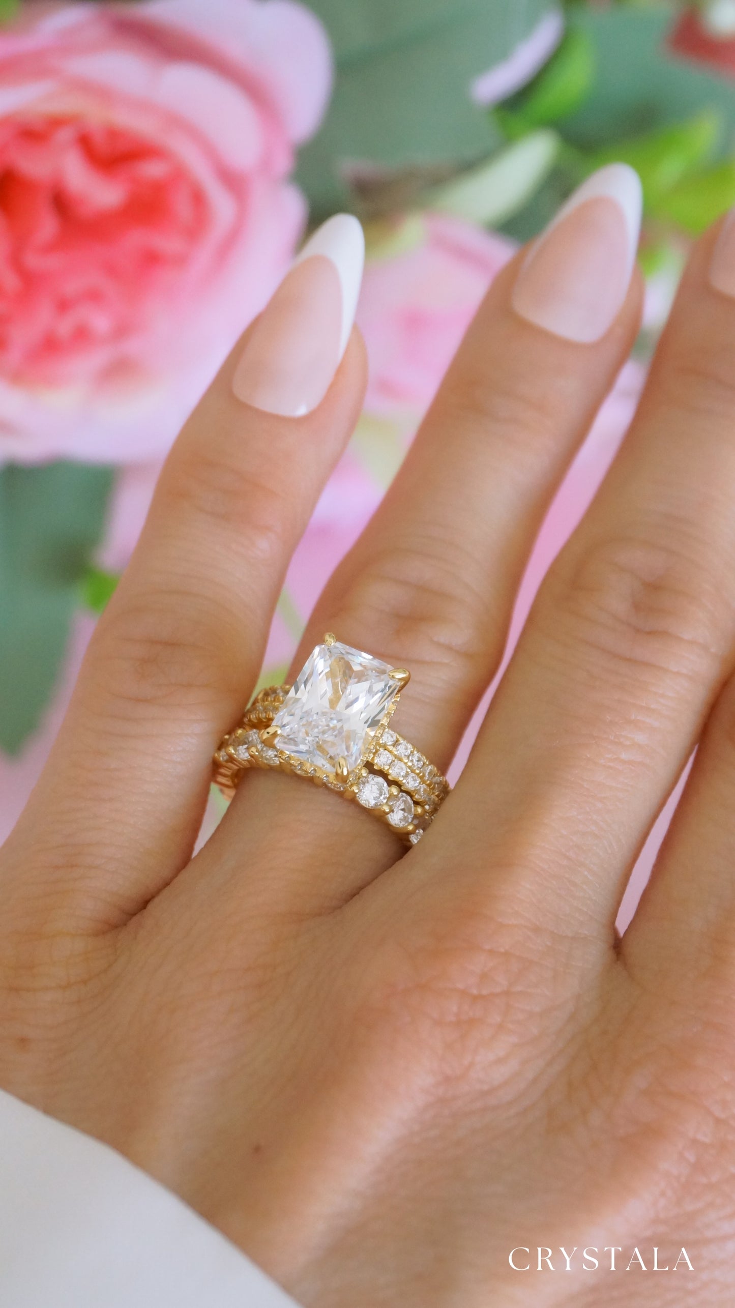 The Isabella Ring