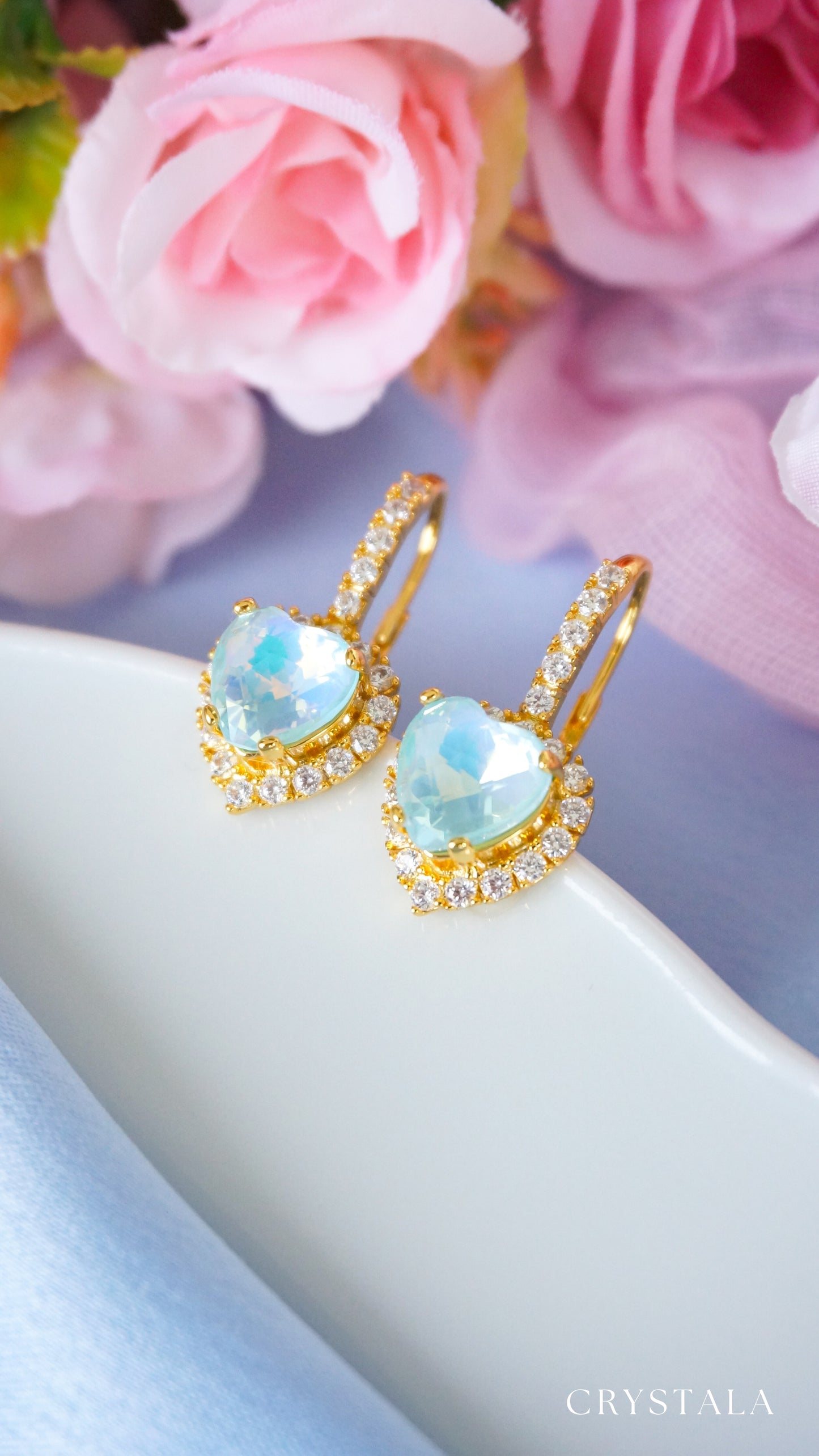 18k Gold Lilian Heart Earrings
