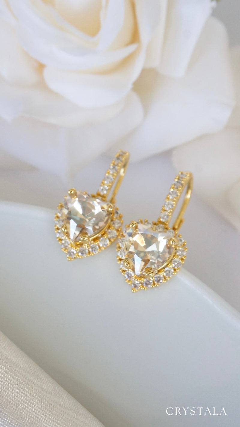 18k Gold Clara Heart Earrings