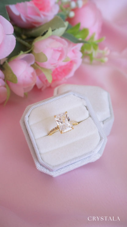 The Isabella Ring